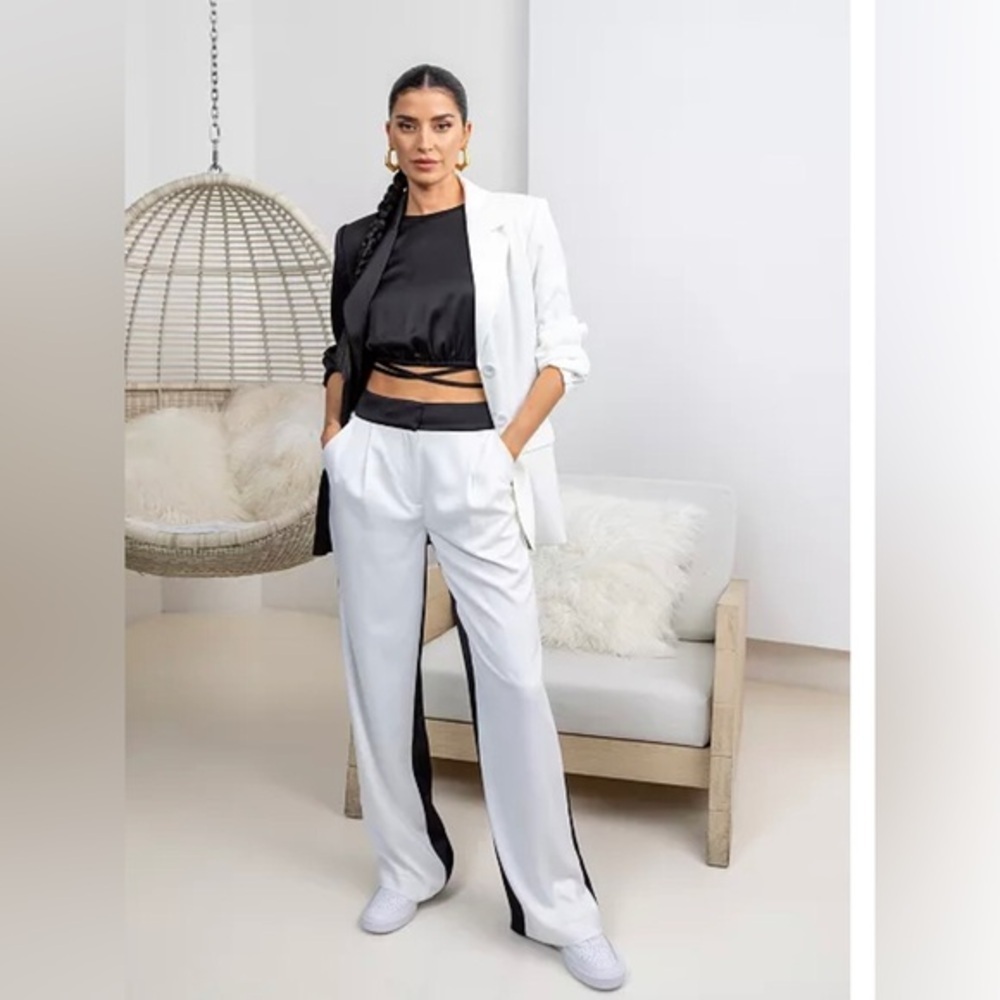 BAR III Nicole Williams English white black Color block Wide-Leg Pants size 8